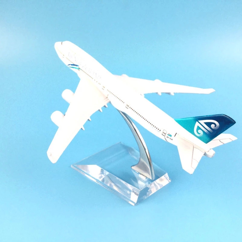 Kids Toys New Zealand - Model samolotów 1:400 16cm Air New